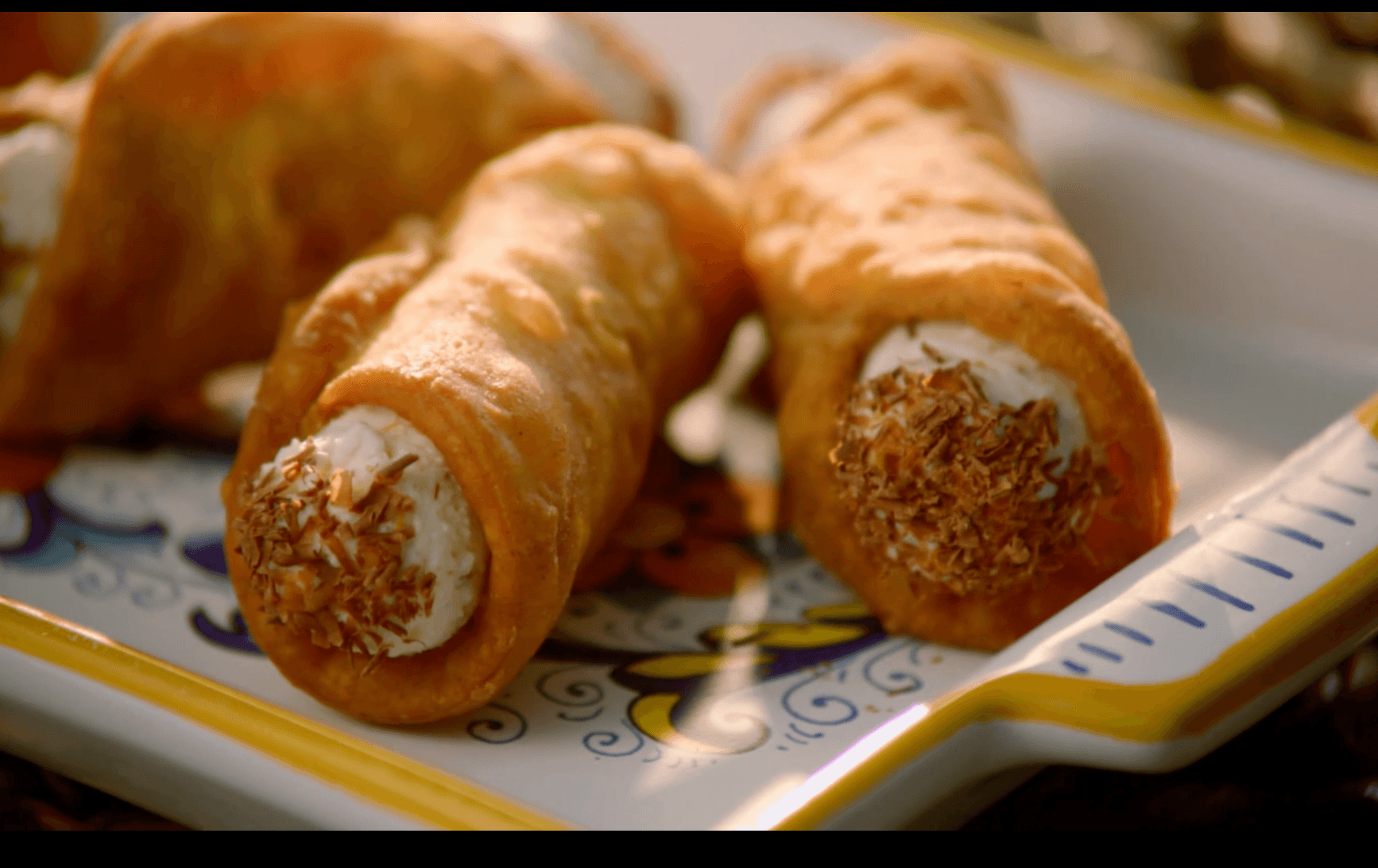 Italian Cannoli